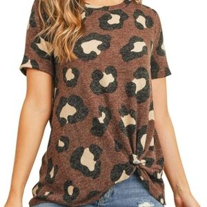 Perfect Peach || Large Brown Leopard Print Short Sleeve Tie Knot Shirt